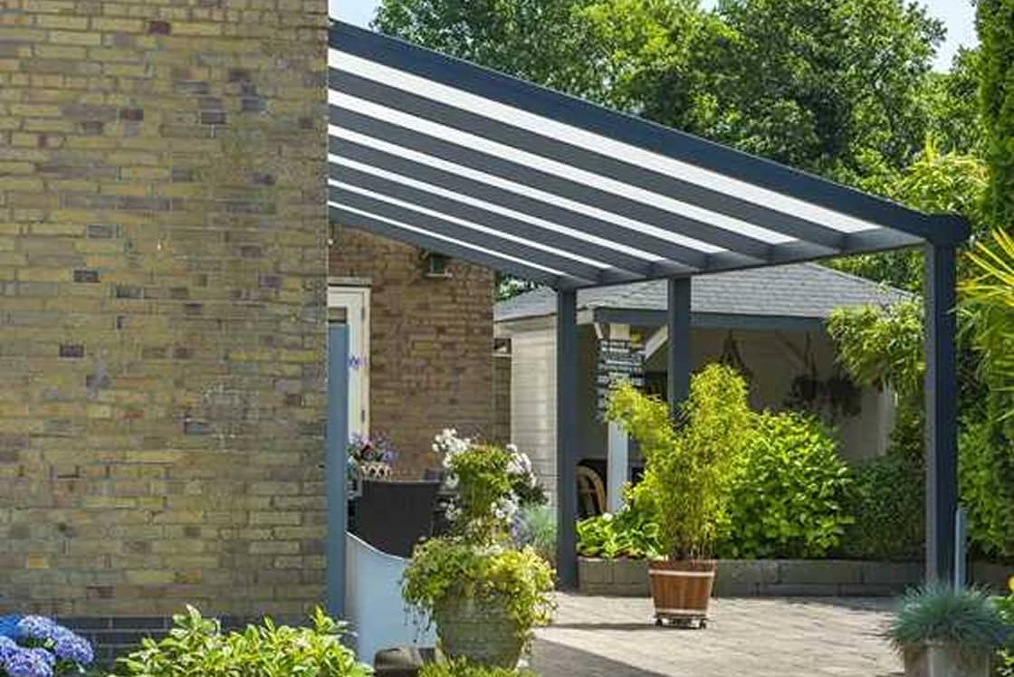 anthracite-veranda-with-polycarbonate-roof