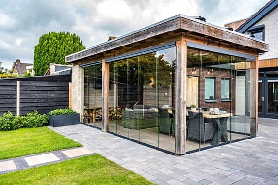 garden-room-with-glass-sliding-door Garden room with glass sliding doors
